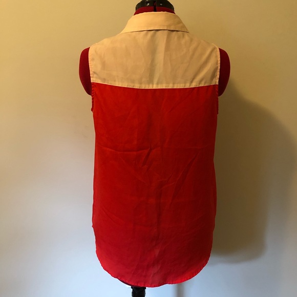 2/$30 Sleeveless Two Tone Button Down Top - Picture 3 of 5